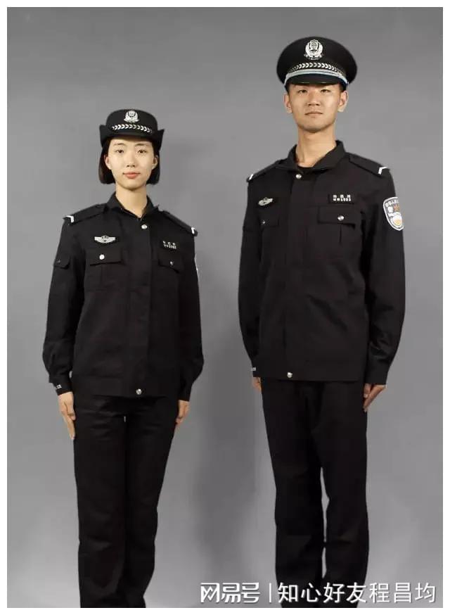 奇异果体育-从九九式警服的败笔给2024款新式警服提点意见和建议(图2)